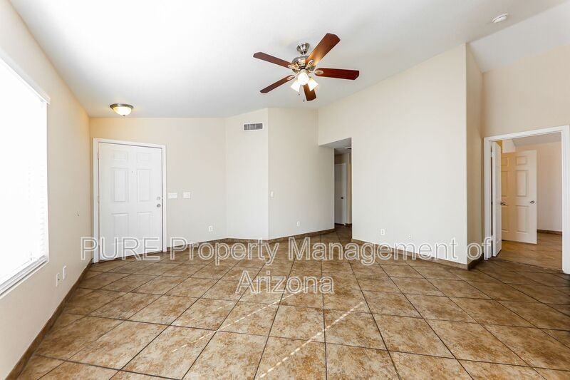 3514 W Fallen Leaf Ln - Photo 7 of 33