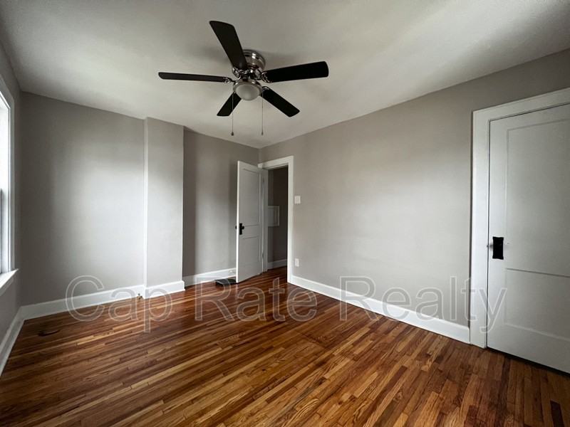 506 Thurman Ave - Photo 7 of 22