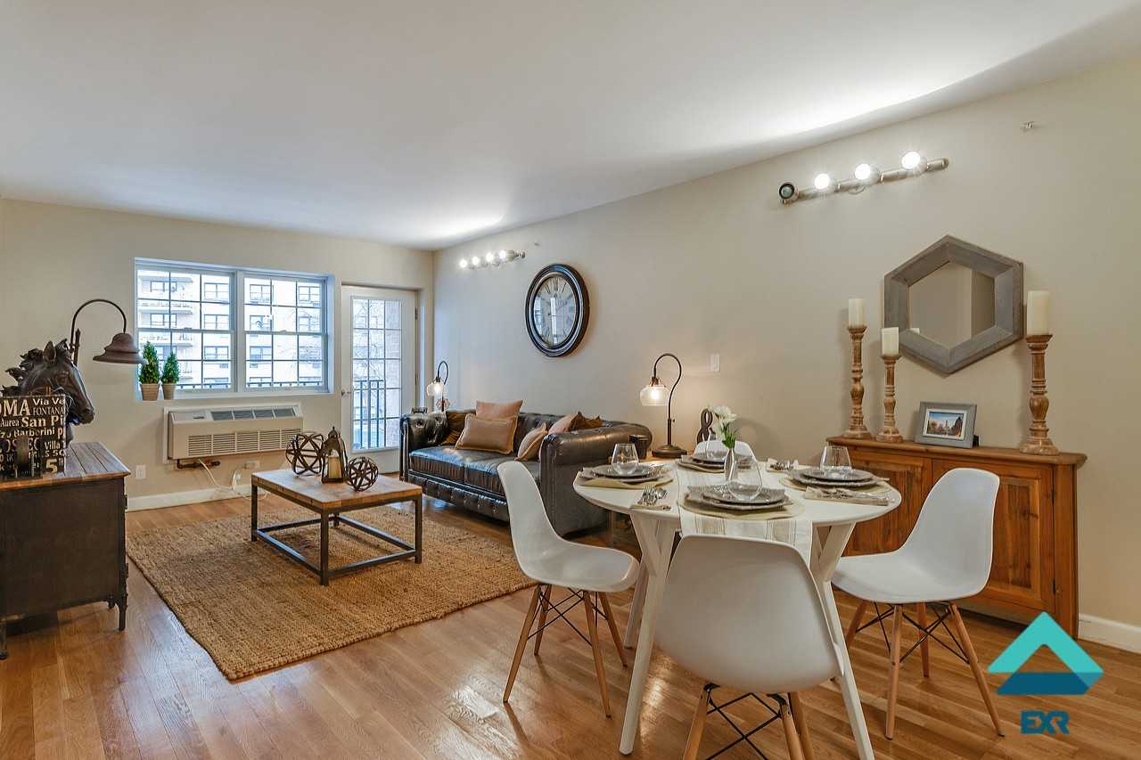 90 Sullivan Place #3J - Photo 3 of 10