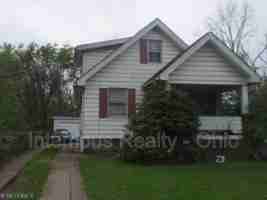 featured image of 231 Marmion Ave