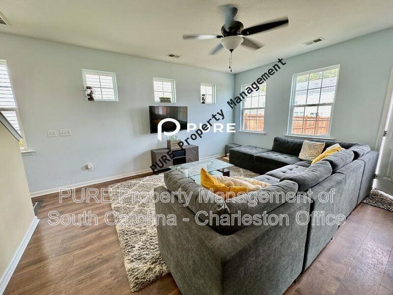 239 Swamp Creek Ln - Photo 3 of 22