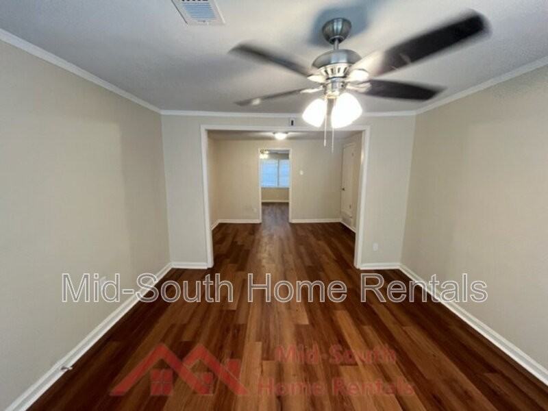 858 Eyers Rd - Photo 4 of 24