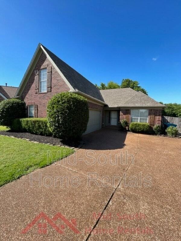 11817 Village Center St - Photo 3 of 22