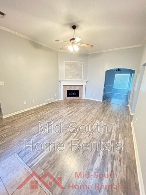 11817 Village Center St - Photo 6 of 22