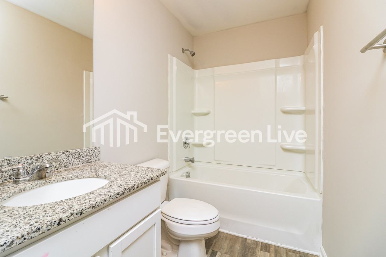 35 L Gurley Ln - Photo 5 of 9