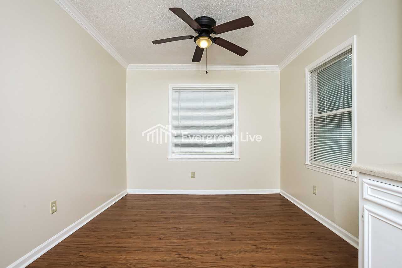 116 Pear Tree Cir - Photo 6 of 15
