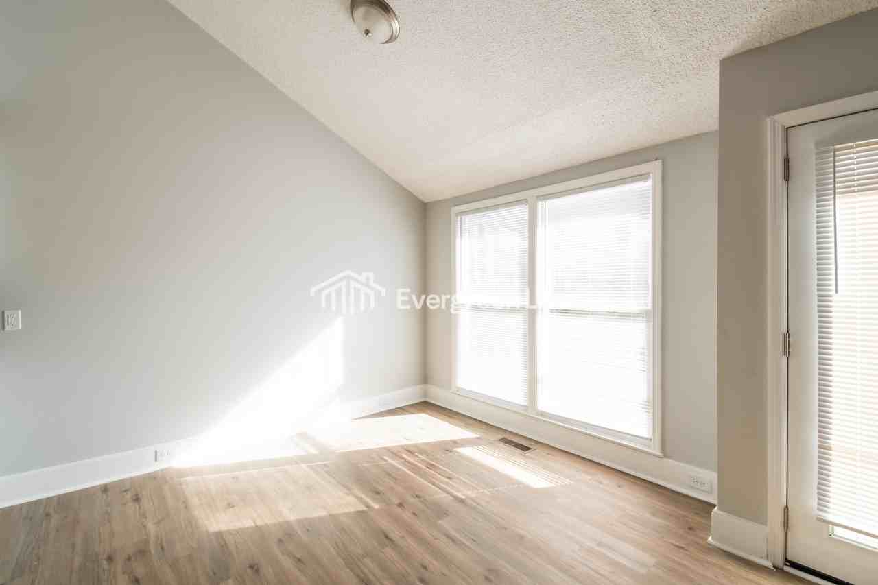 225 Deer Run Rd - Photo 2 of 15