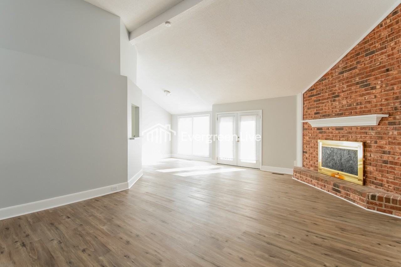 225 Deer Run Rd - Photo 4 of 15