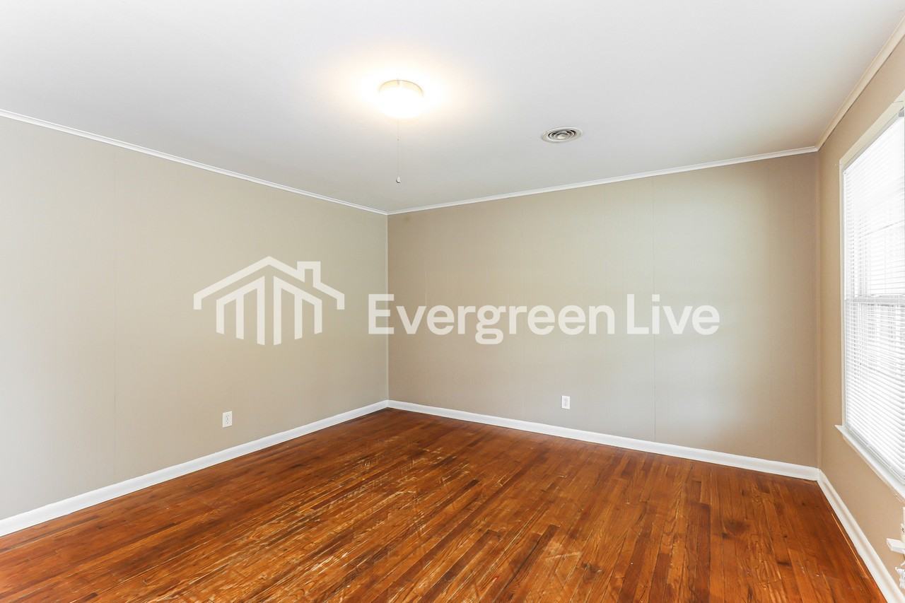 2098 Caretta St - Photo 3 of 15
