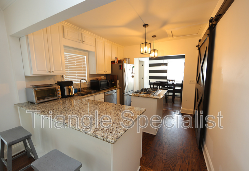 601 Dixie Trl - Photo 3 of 13