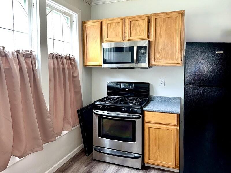 1825 N 58th St #1825 - Photo 6 of 9