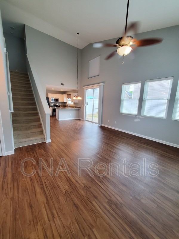 311 Hiawassee Dr - Photo 2 of 15