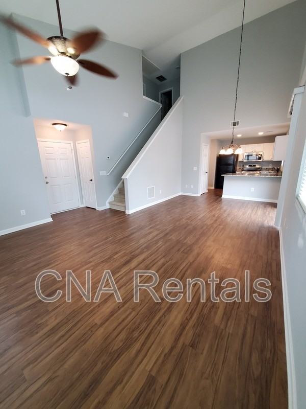 311 Hiawassee Dr - Photo 4 of 15