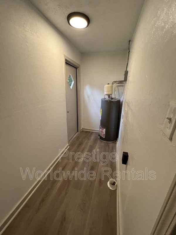 2104 Wellborn Dr - Photo 3 of 8