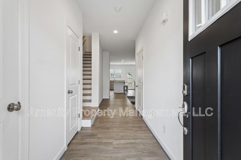 2403 Trafton Pl - Photo 3 of 29