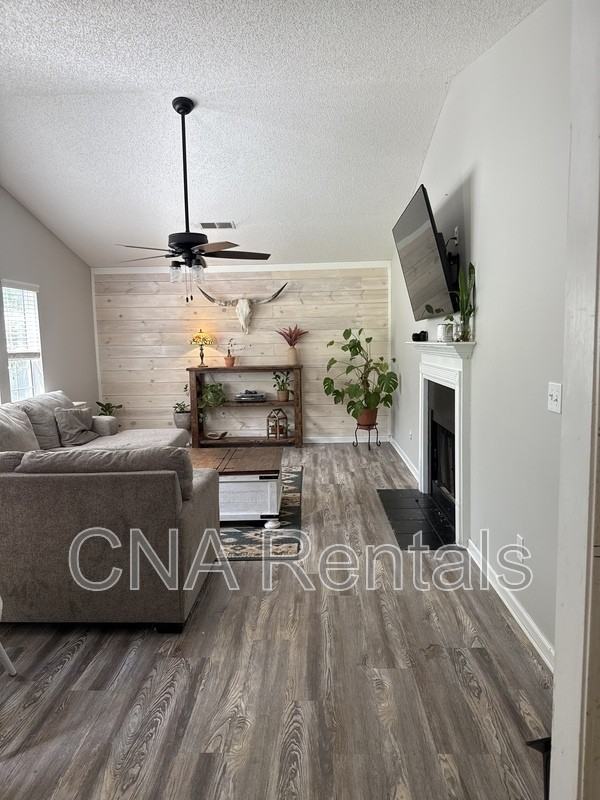 229 Old Carrollton Rd - Photo 3 of 18