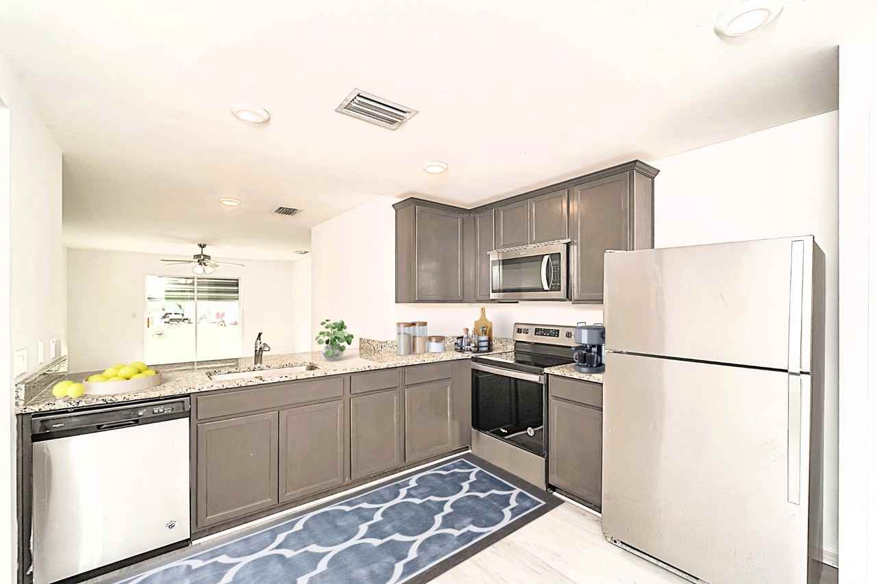 3337 Andalusia Blvd - Photo 5 of 16