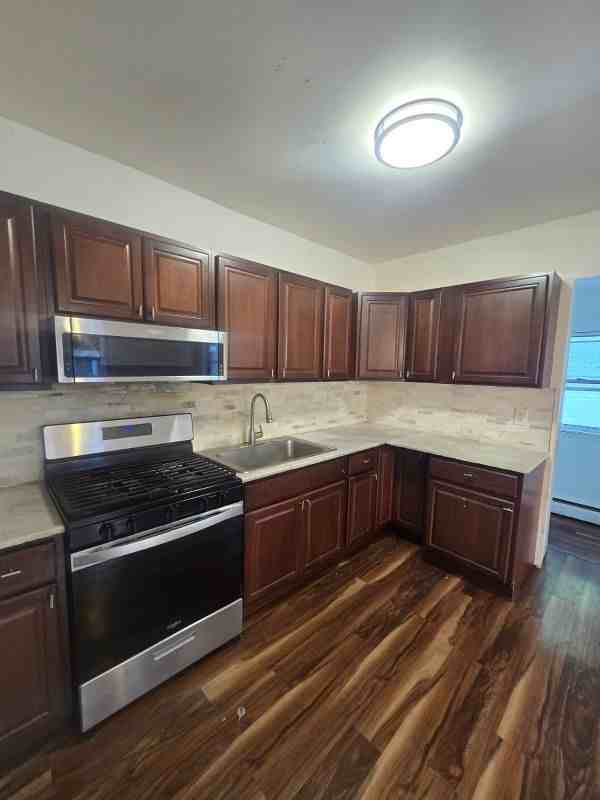 338 73rd St - Photo 2 of 11