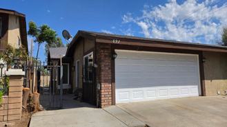 892 Robin Dr - Photo 1 of 1