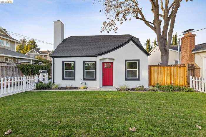 1109 Lincoln Ct