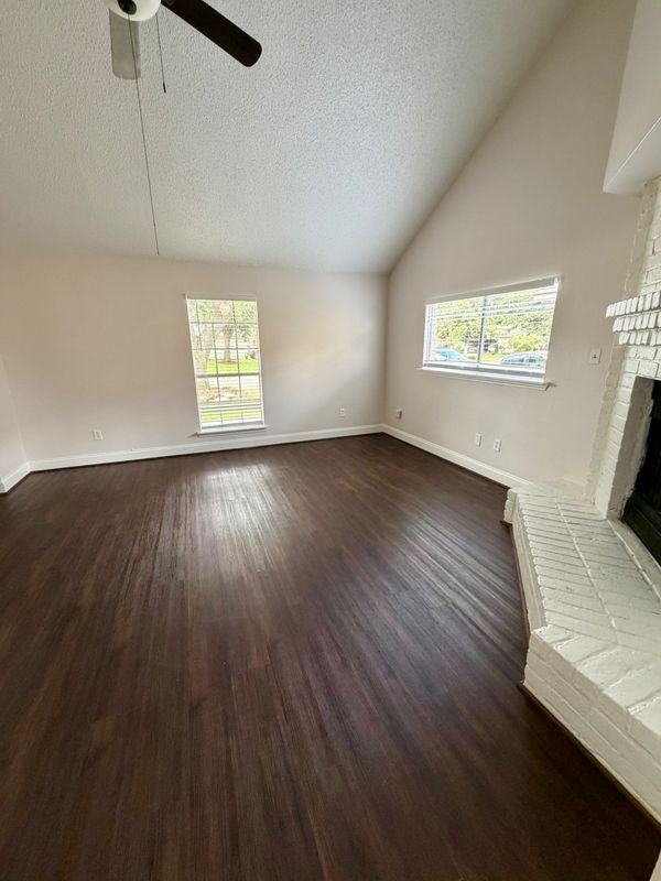18210 Almonte Ln - Photo 2 of 10