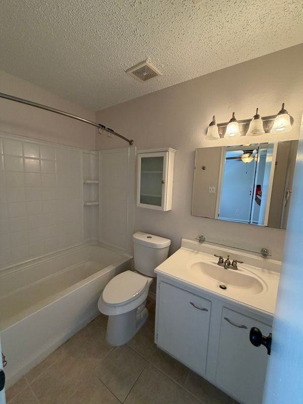 18210 Almonte Ln - Photo 6 of 10