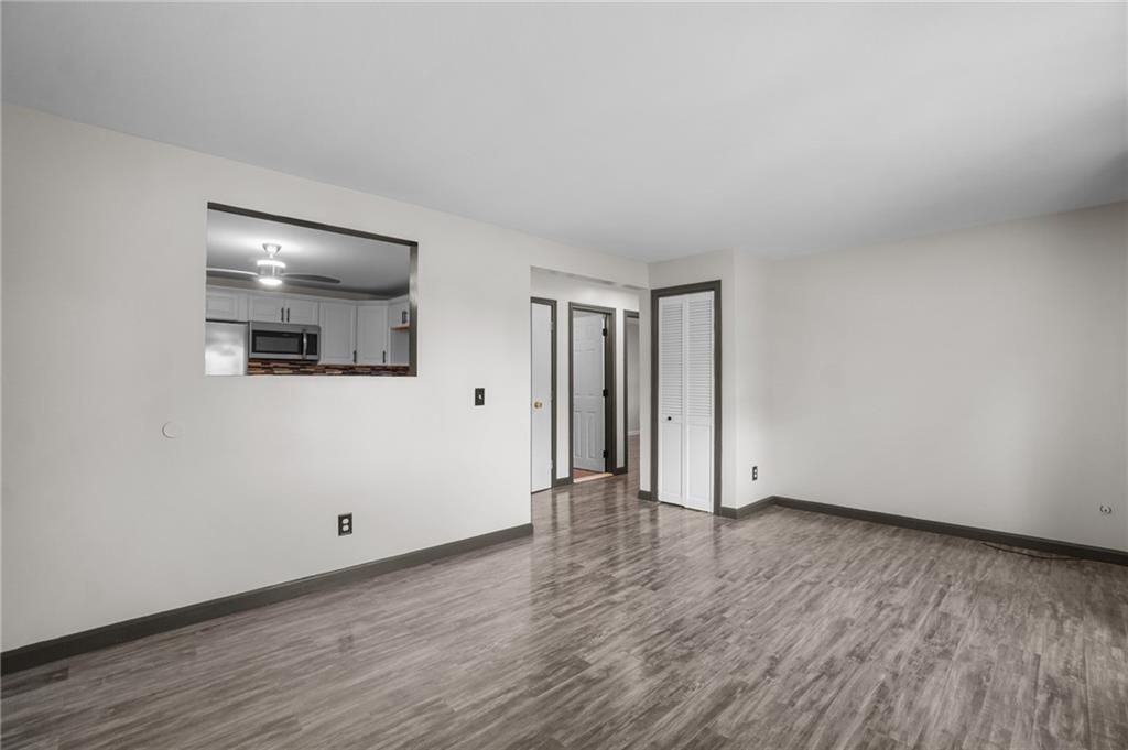 2160 Mineral Spring Ave - Photo 7 of 17