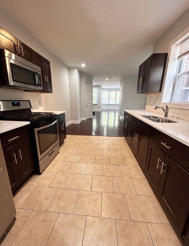 5223 Euclid St - Photo 3 of 14