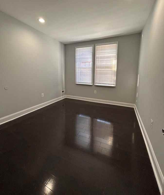 5223 Euclid St - Photo 7 of 14