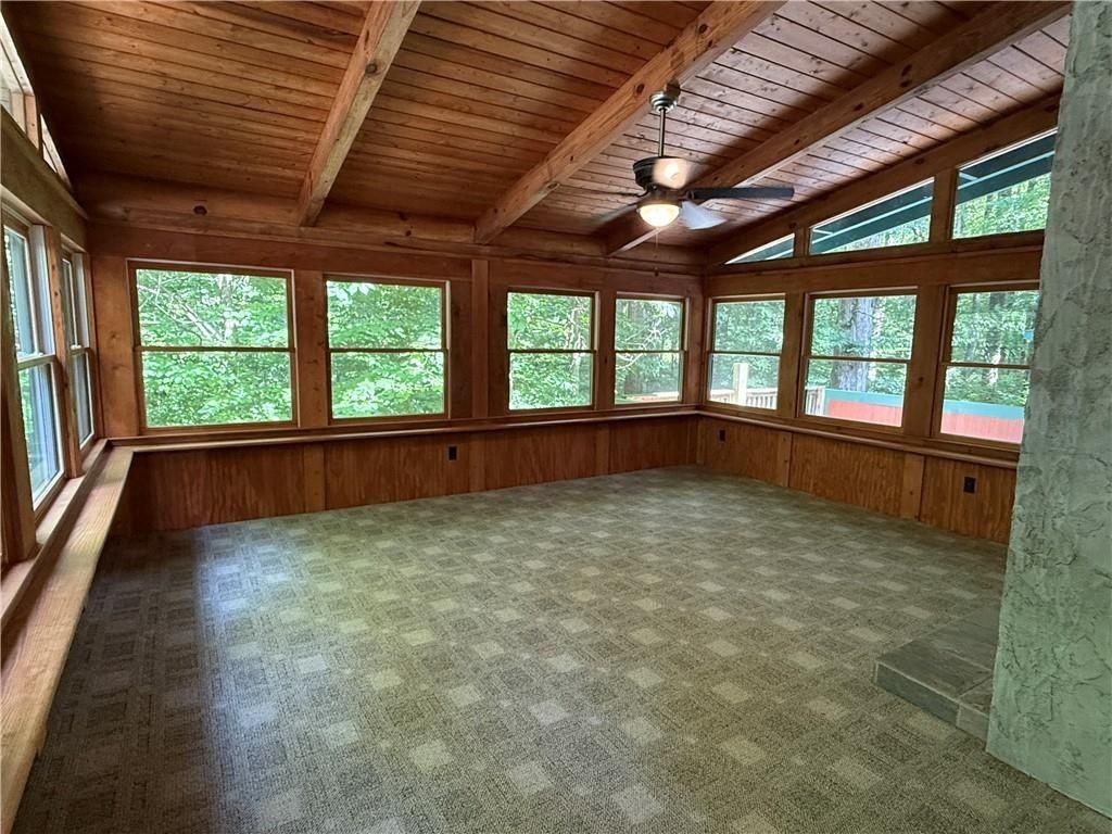 2405 Mountain Rd - Photo 7 of 22