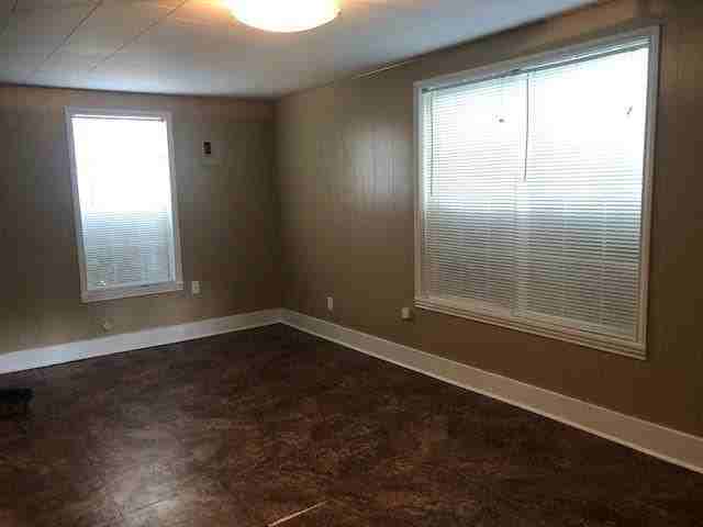 208 Avenue A - Photo 7 of 30