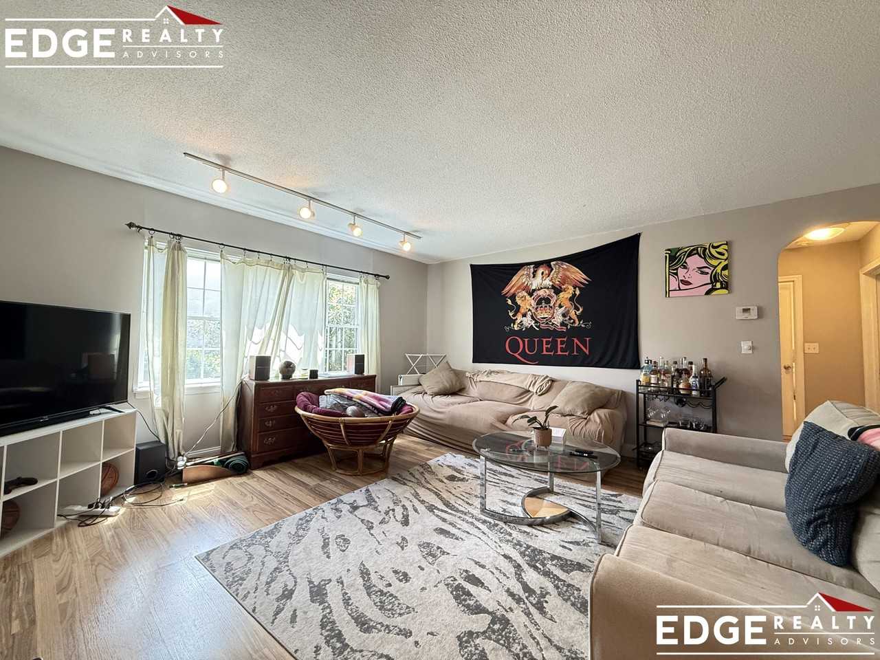 190 Lake Shore Rd #1 - Photo 2 of 10