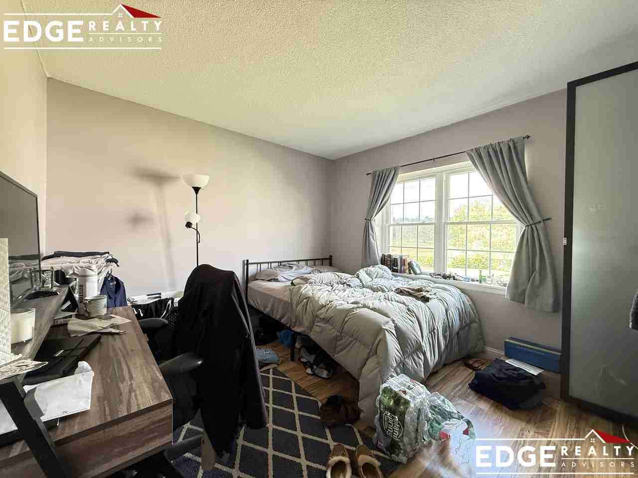 190 Lake Shore Rd #1 - Photo 6 of 10