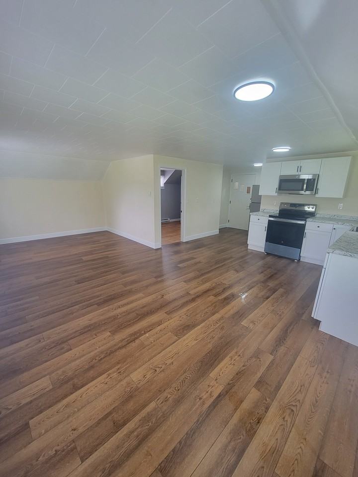 7574 Lakeport Road #4 - Photo 5 of 15