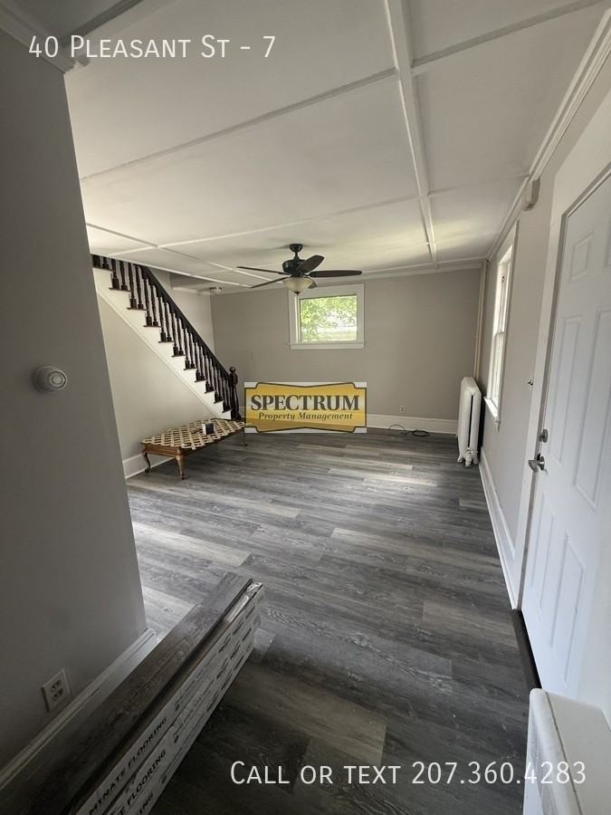 40 Pleasant St - Photo 2 of 7