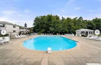 128 Lake Shore Rd #1 - Photo 1 of 1