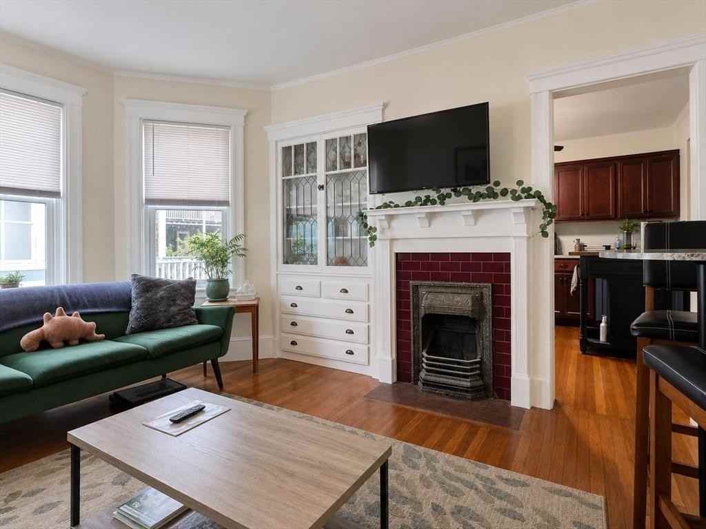 8 Glenside Ave #1 - Photo 5 of 13