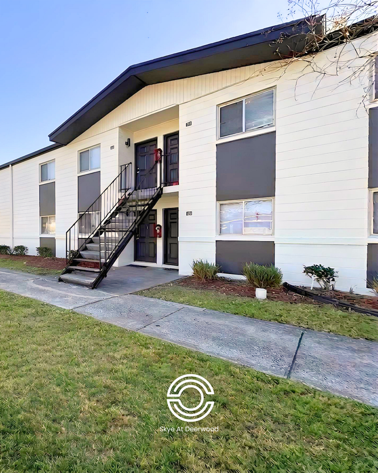 Get 50% Off Your First Month at Skye at Deerwood – Plus Your Application Fee Refunded! ☀️ - Photo 7 of 26