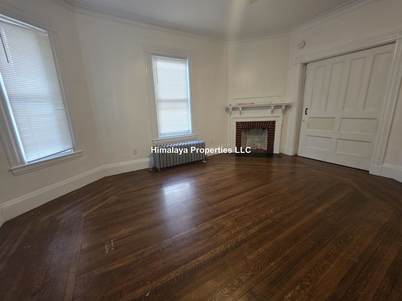 26 Mayfield St #1 - Photo 7 of 12