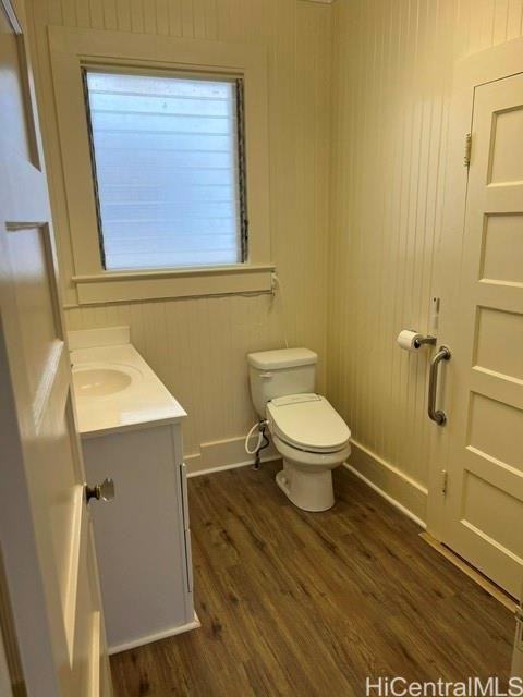 3232 Brokaw St - Photo 5 of 15