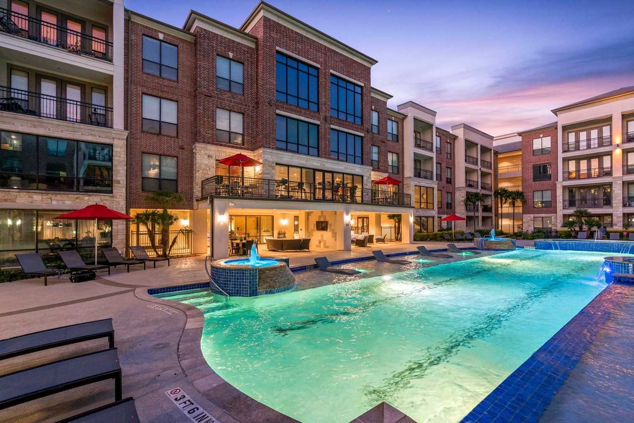 Telfair Lofts - Photo 4 of 50