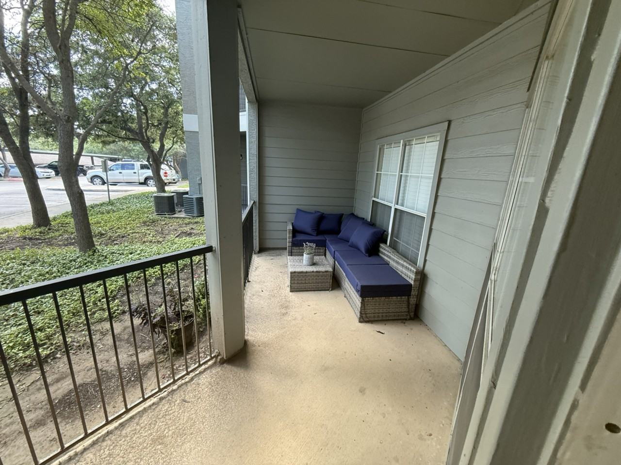 Huebner Rd - Photo 4 of 20