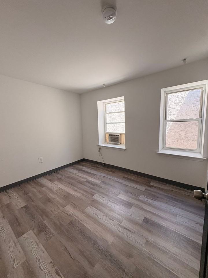 Spacious affordable apartments - Photo 6 of 19
