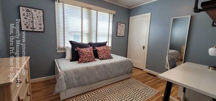 126 E Cleveland St - Photo 4 of 11