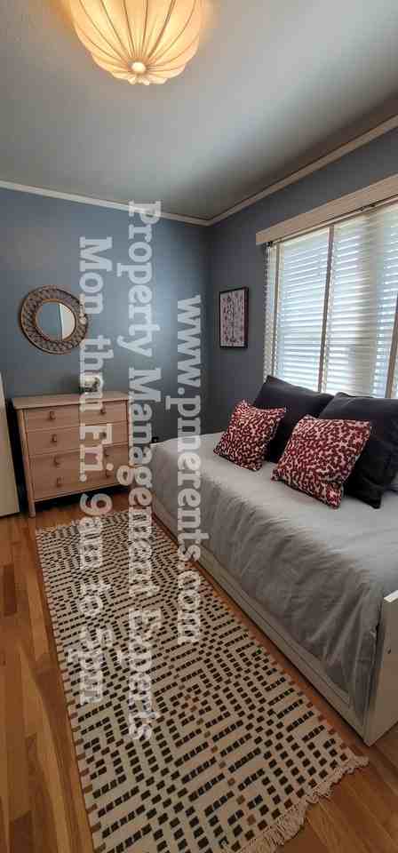 126 E Cleveland St - Photo 5 of 11