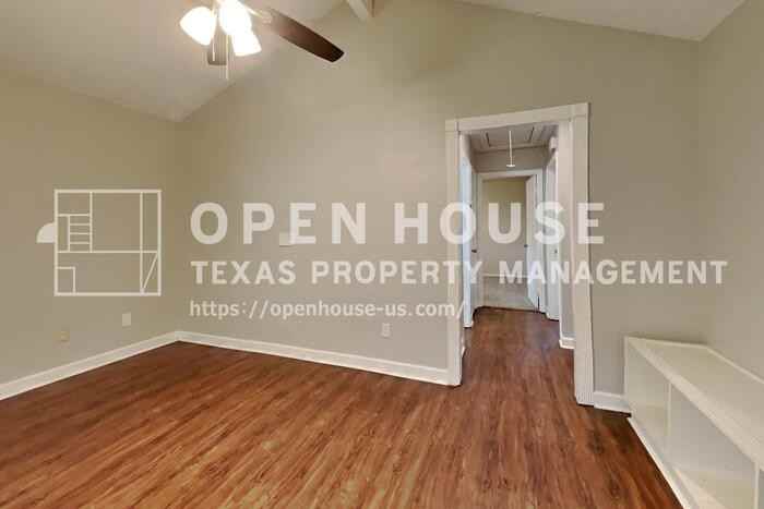 5362 Marian St - Photo 4 of 21
