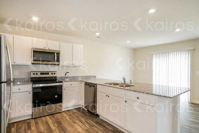 105 Kyles Dr - Photo 7 of 16