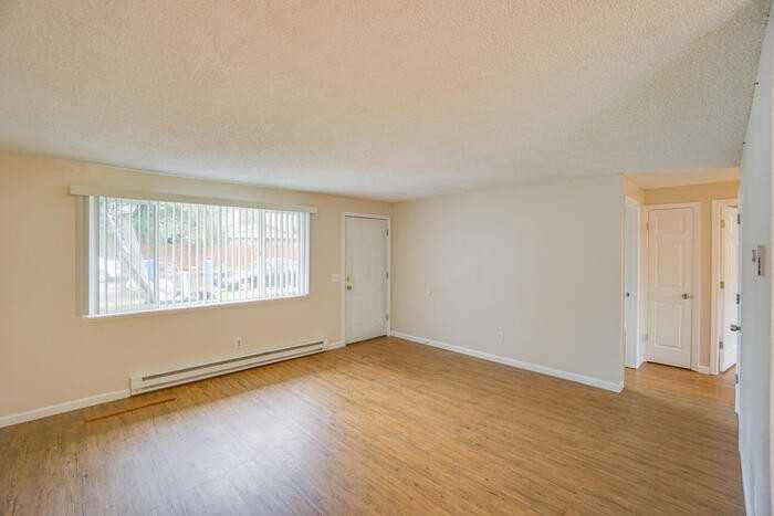 2915 E 33rd St #2915 - Photo 3 of 24