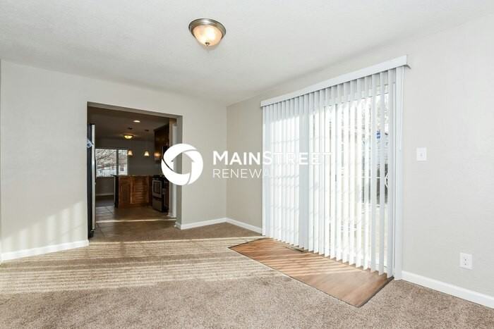 4675 S Acoma St - Photo 5 of 17