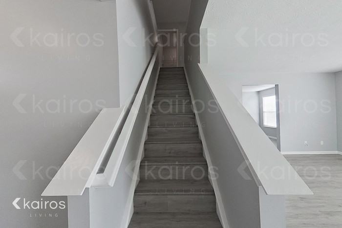 18792 Weihe Ln - Photo 6 of 25